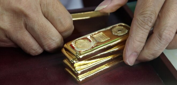 
Торгівля російським золотом переключилася на Гонконг: Дубай почав враховувати санкції 